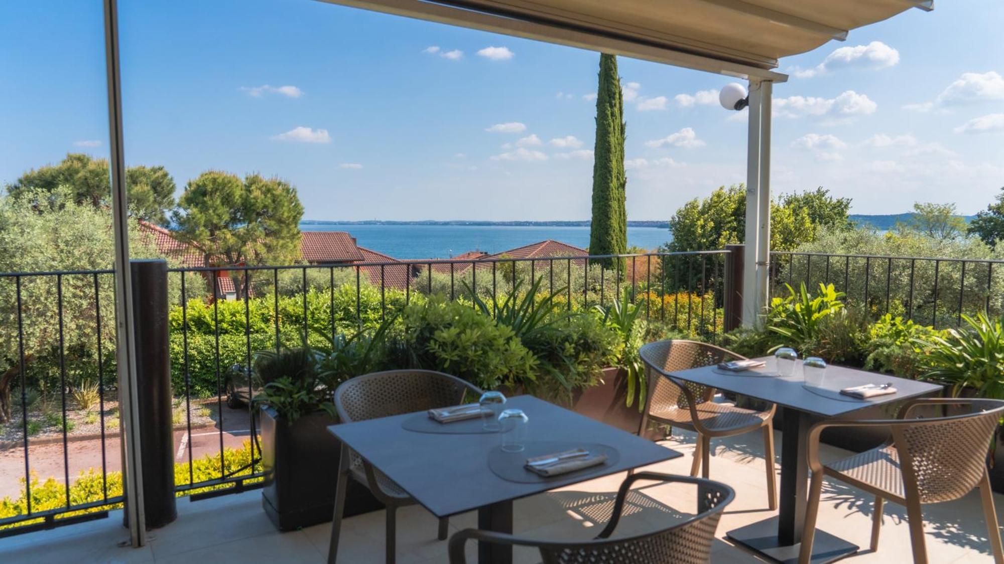 Moniga del Garda Ahg Riva Del Sole Hotel - Adults Only מראה חיצוני תמונה